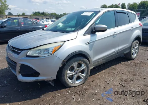 2015 Ford Escape Se z USA, uszkodzony, nr VIN 1FMCU9GX0FUB77167